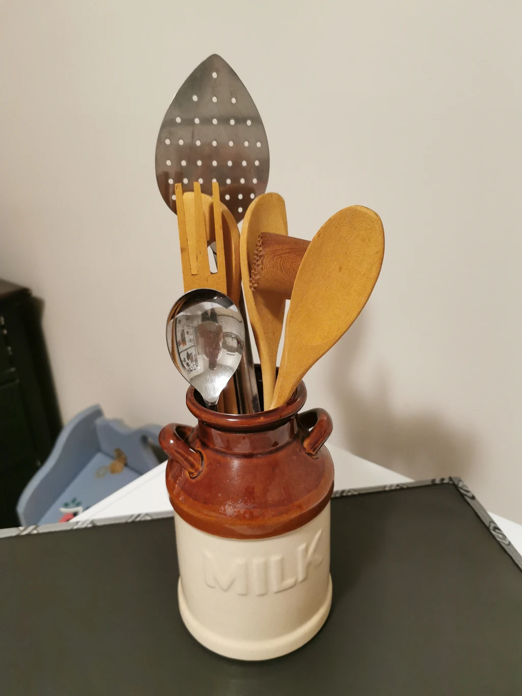 7 Piece Utensils Set in Milk Jug thumbnail