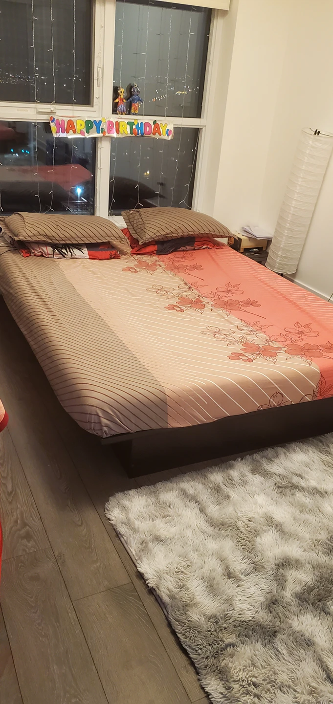 platform bed