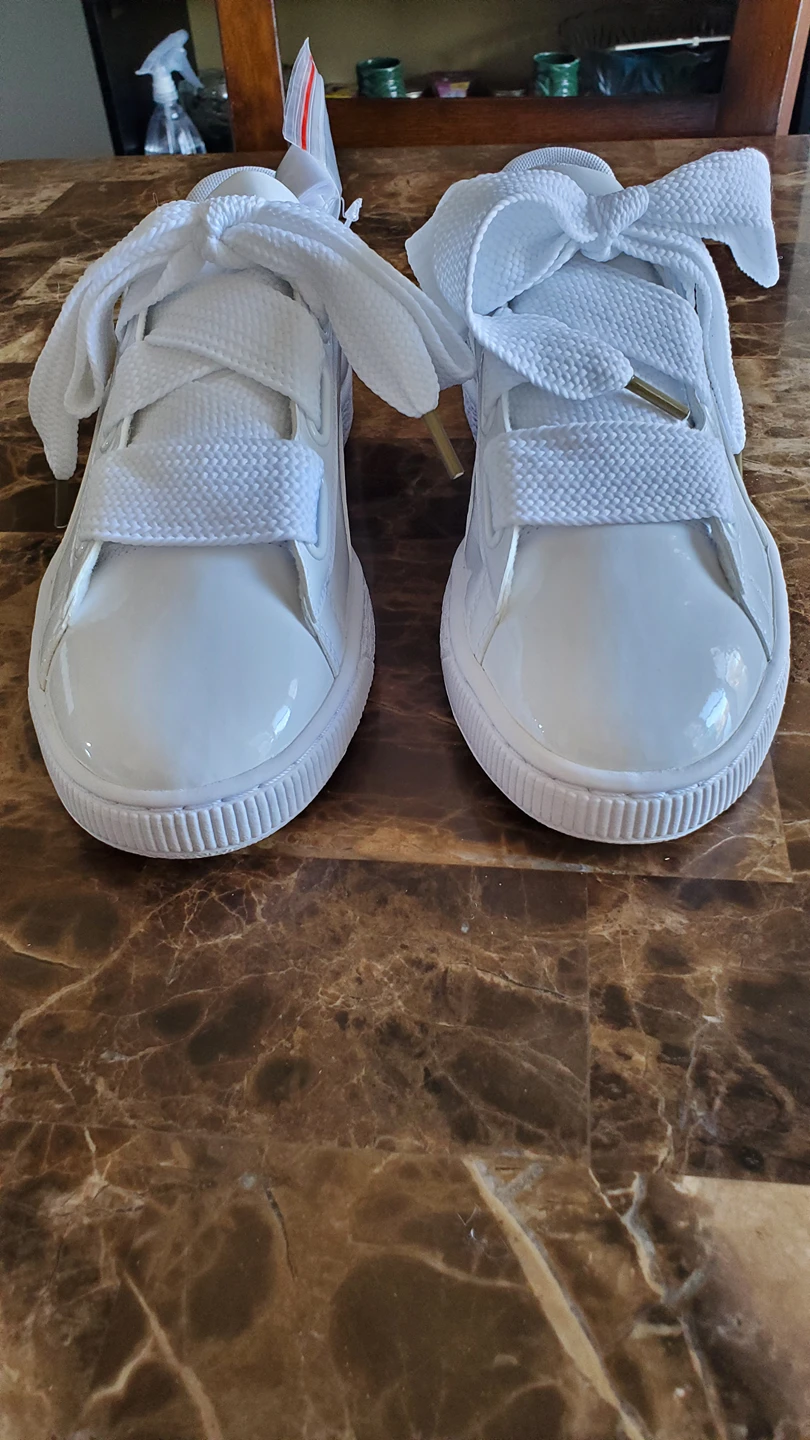 Womens size 10 Puma