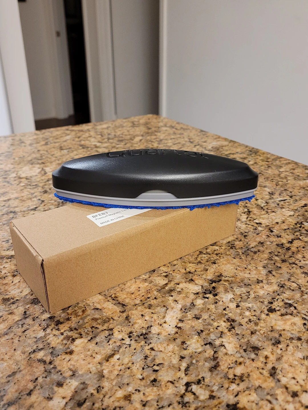 Quartet Magnetic Microfibre Board Eraser, Black image indicator(4)