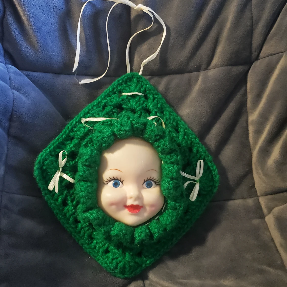 Crochet Doll head Pot Holders thumbnail