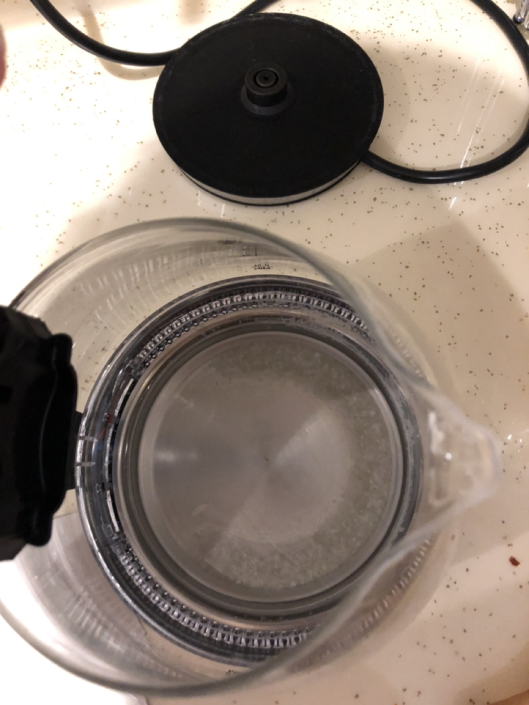 Ovente Electric Wireless Kettle - photo 3