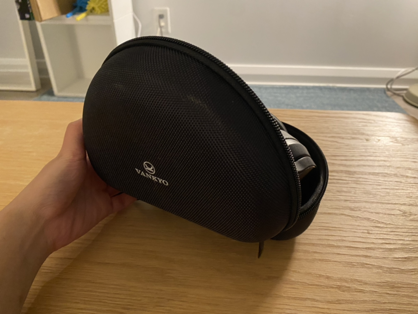 Vankyo Noise Cancelling Headphones C751 - photo 3