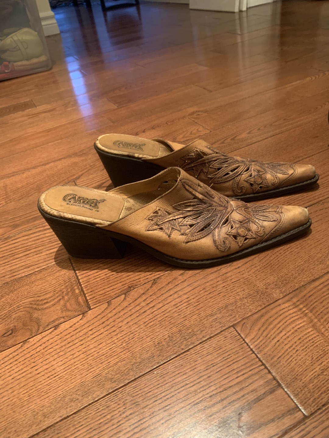 Vintage Mexican Style Mulles thumbnail