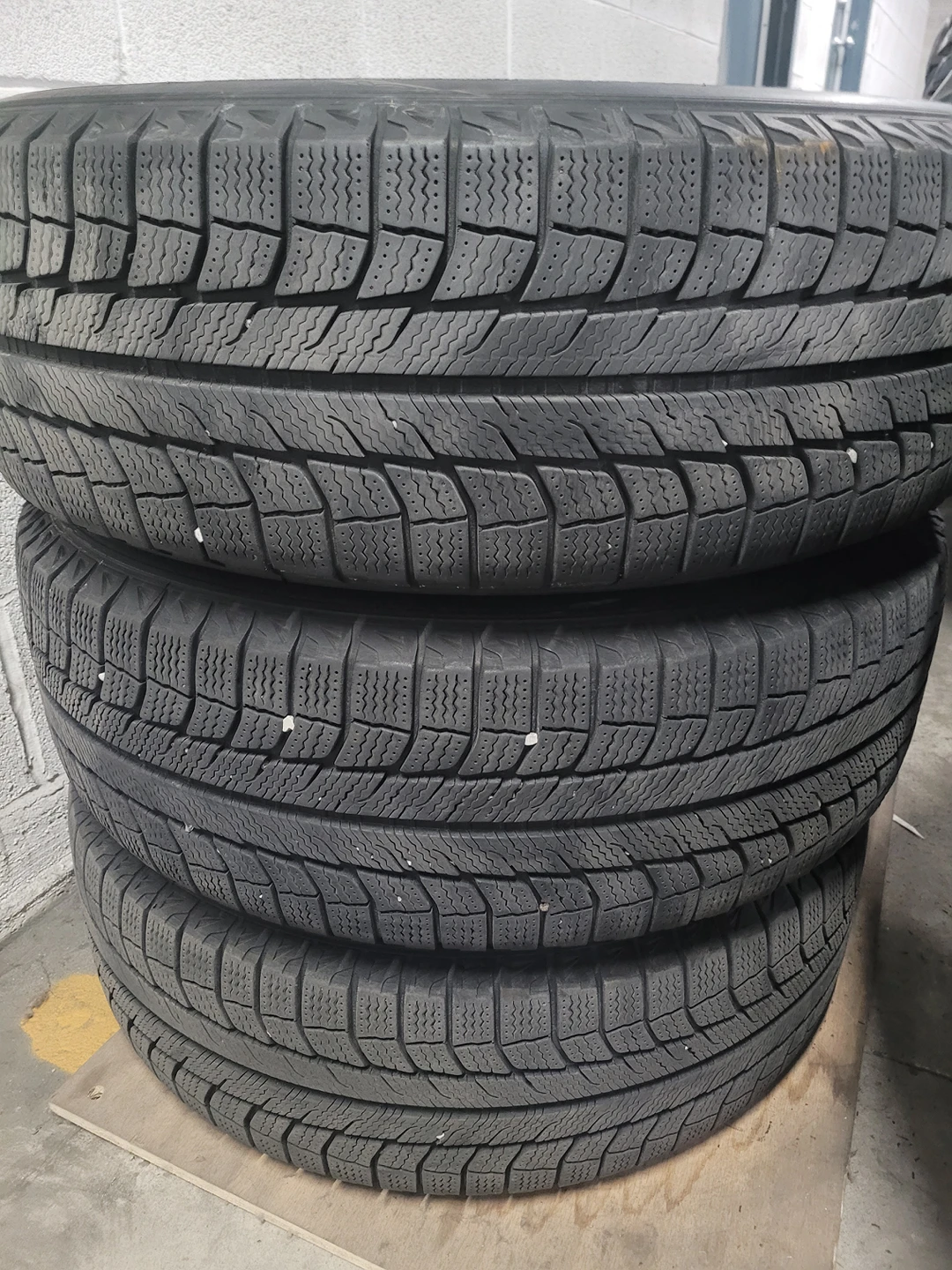 Michelin X Ice winter tires - photo 2