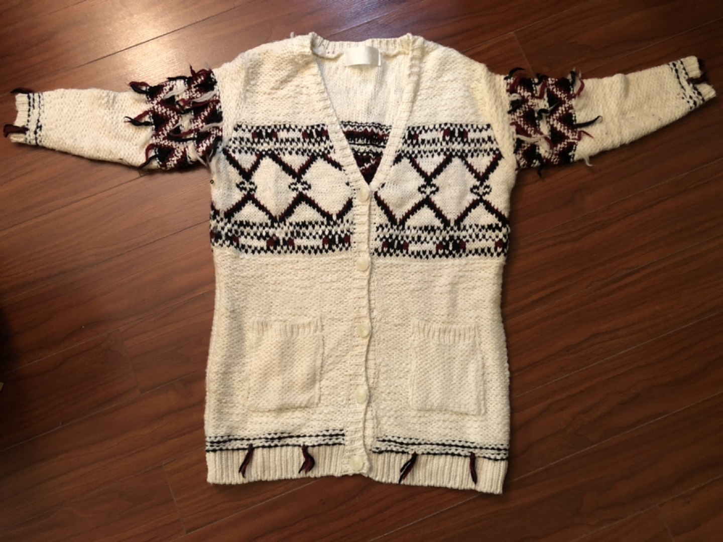 White warm cardigan thumbnail