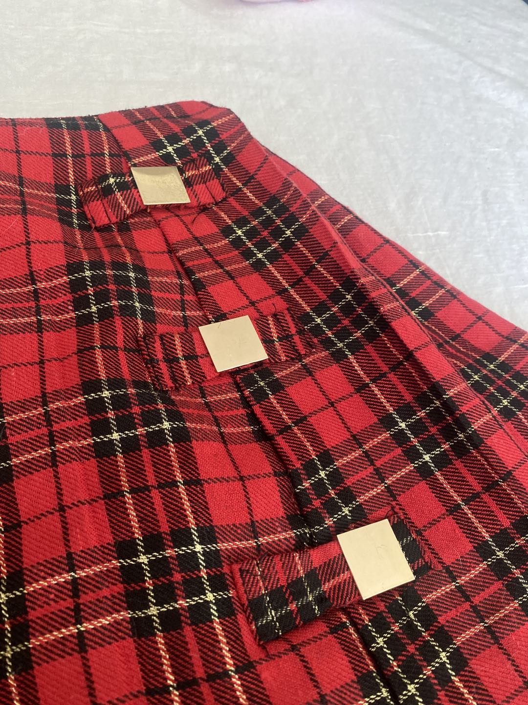Prettittlething red plaid mini skirt - photo 3