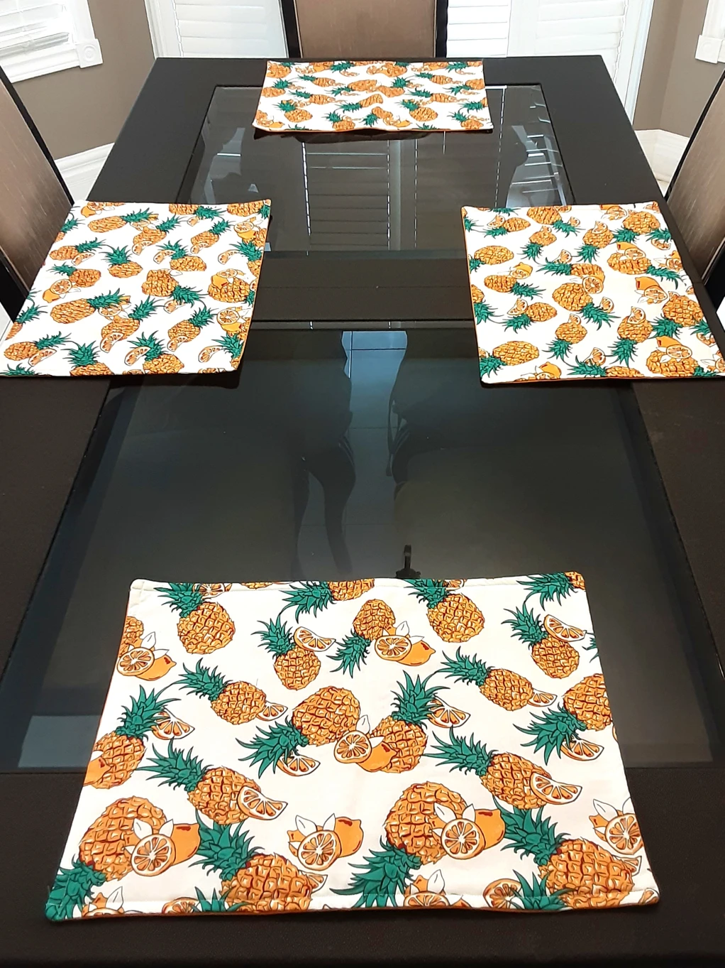 handmade pineapple placemats thumbnail