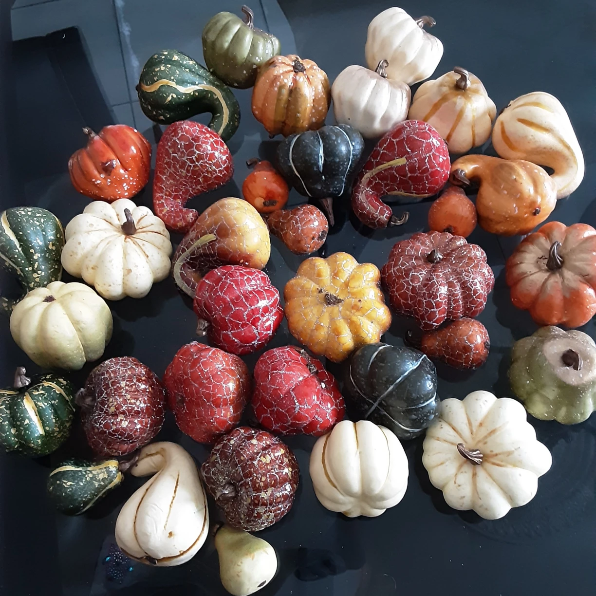 fall decor, pumpkins & gourds thumbnail