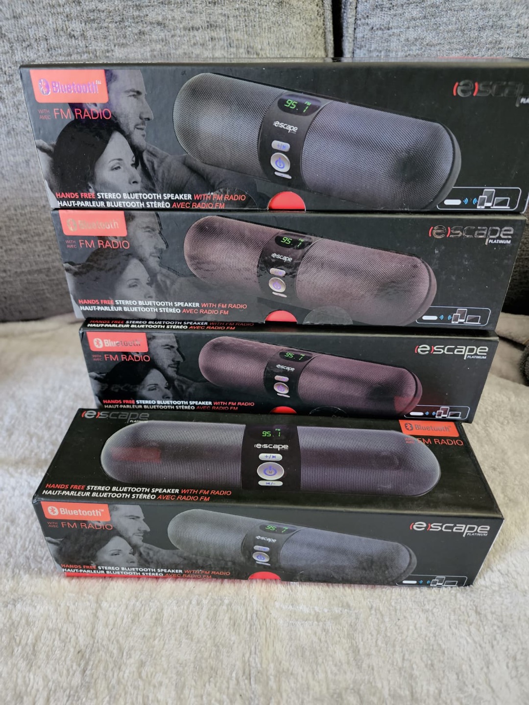 Brand new Bluetooth speaker - photo 3