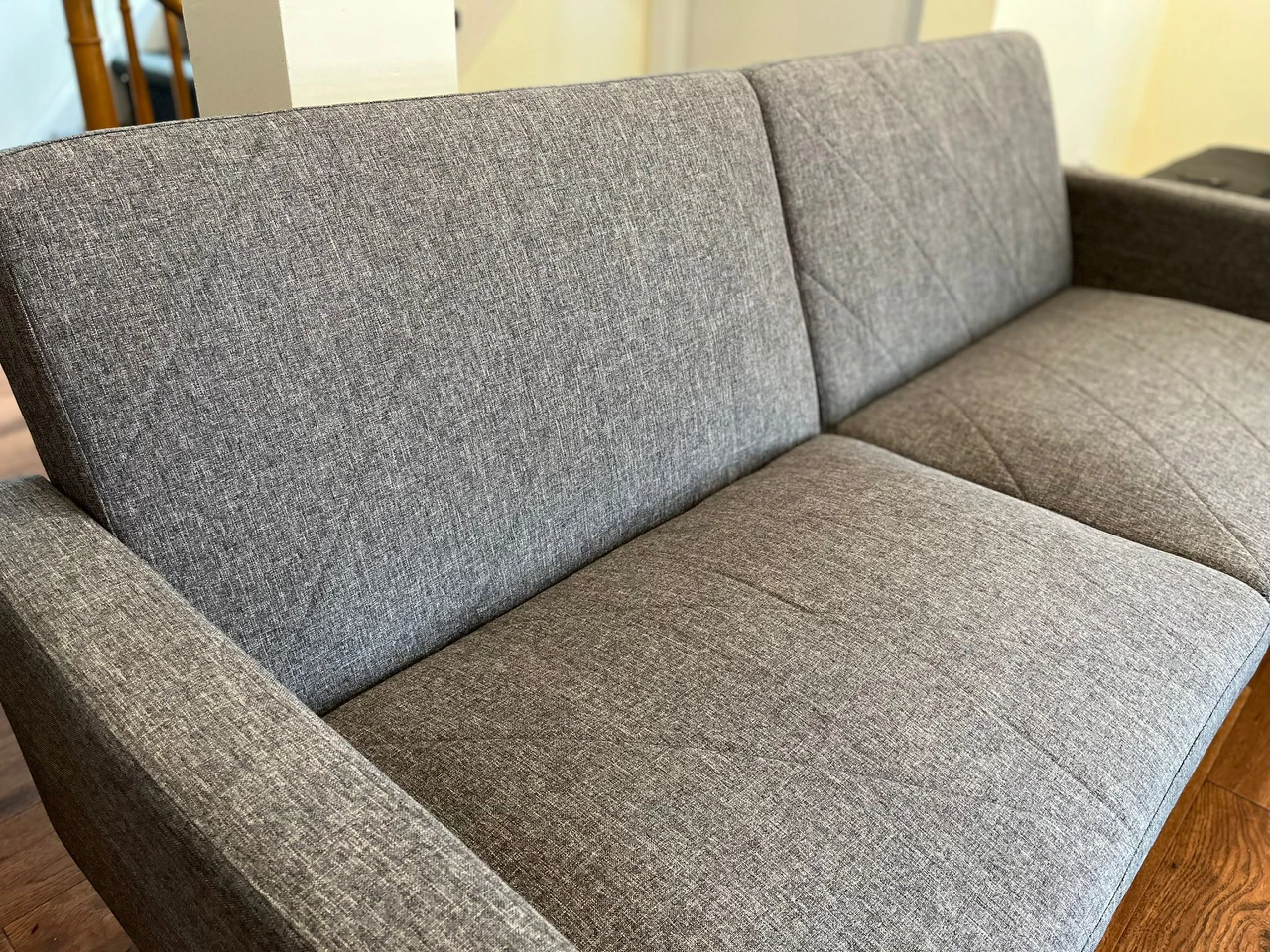 Convertible Sofa/Futon Bed - photo 2