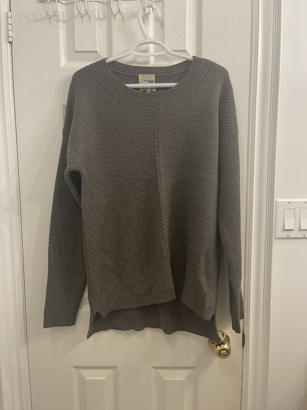 Aritzia sweater