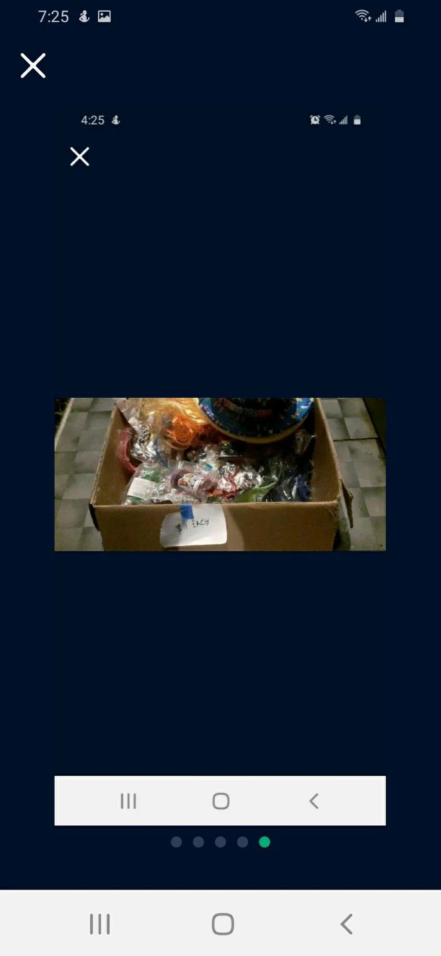 BOX OF NEW YEARS MERCH LIGHT UP STUFF 40PCS IN ALL ONLY $20 - photo 5