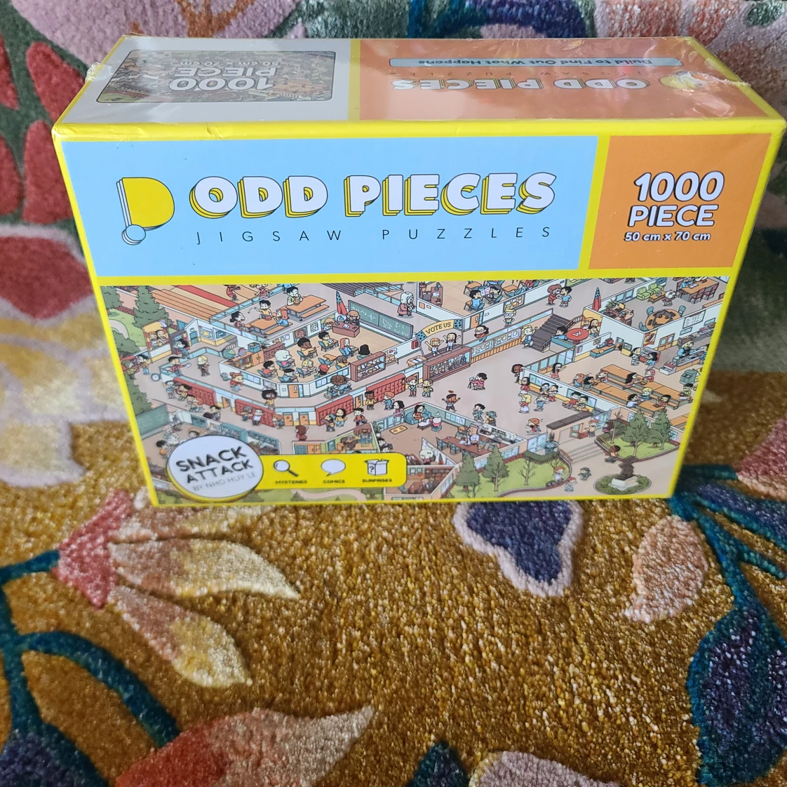 BNIB- ODD PIECES 1000 pcs puzzle.