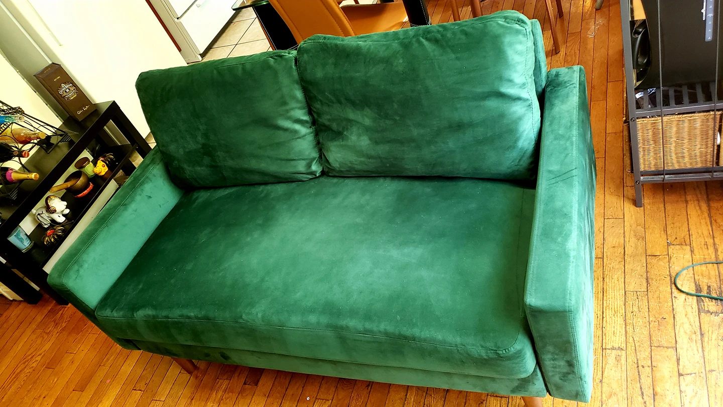 Beautiful Velvet Loveseat / Sofa - photo 5