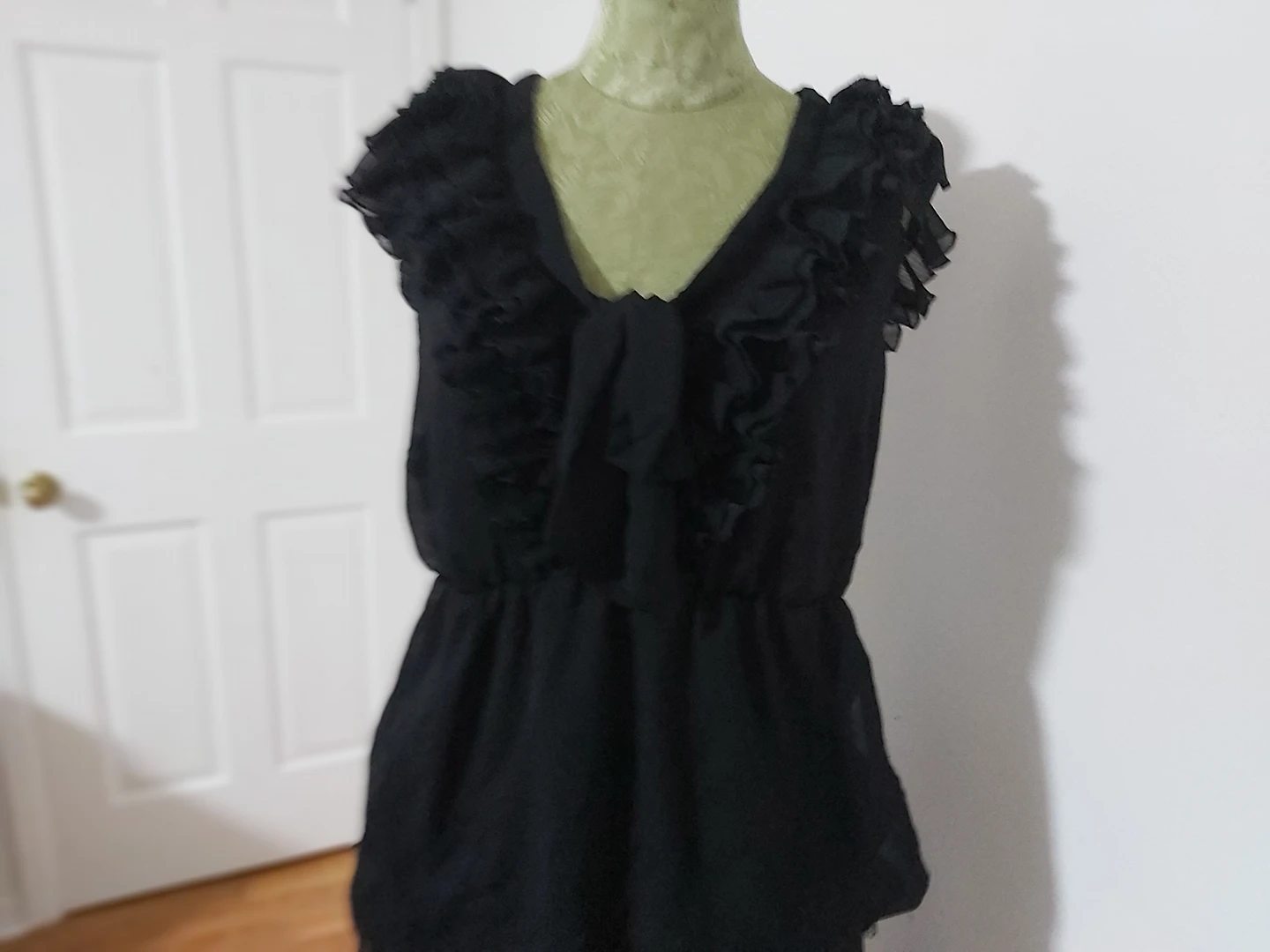 skirt and blouse - photo 3