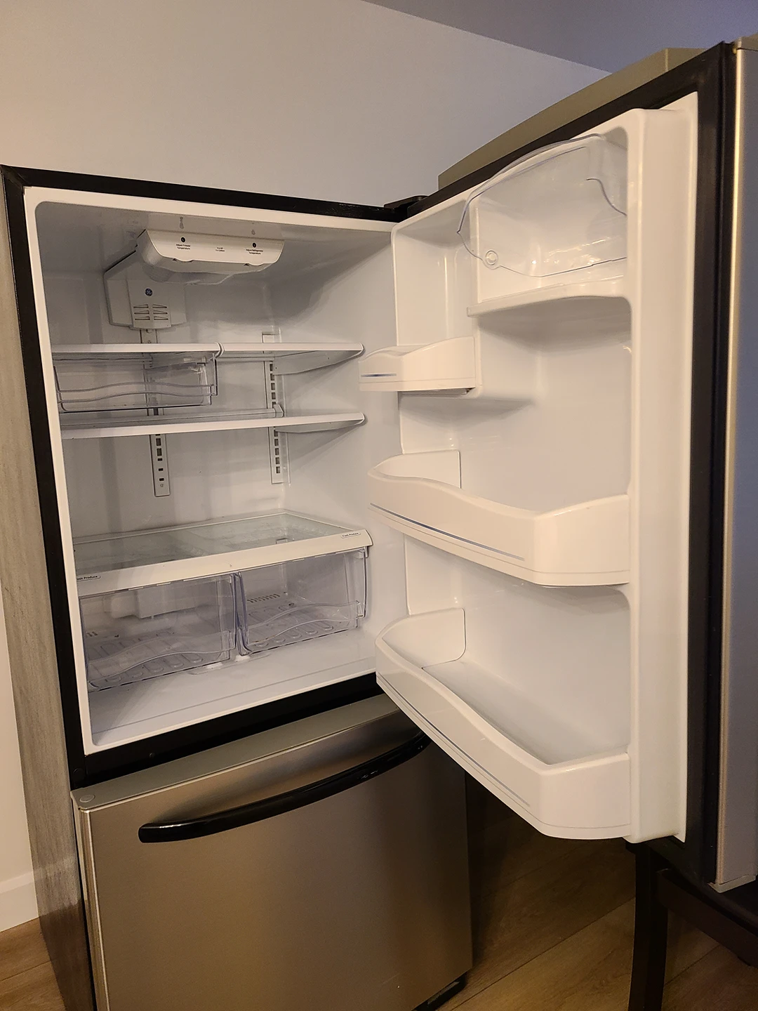 GE Fridge - photo 3