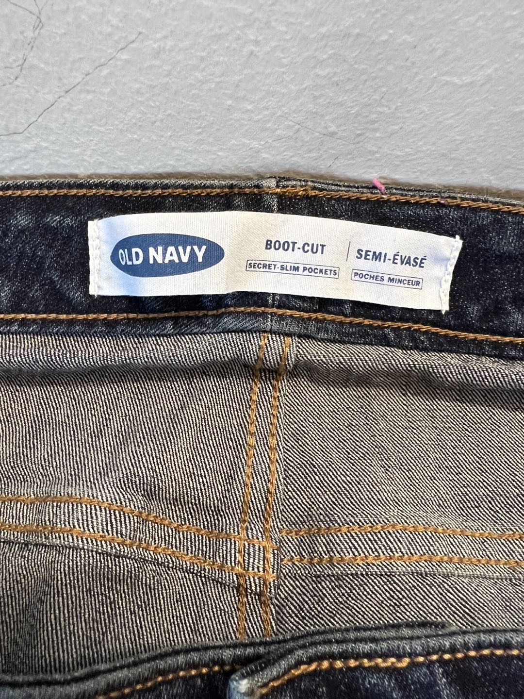 Old Navy Boot-Cut Jeans, plus size 30. Lot of 2 image indicator(6)