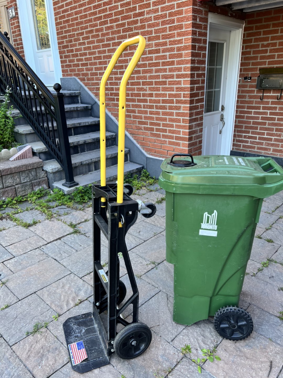 Harper Trucks Heavy Duty 700 lb Capacity Nylon Convertible - photo 3
