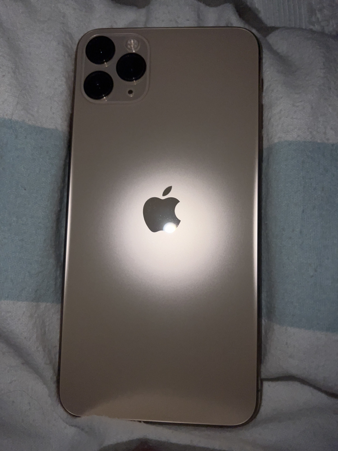 IPhone 11 Pro Max    Rose Gold - photo 2