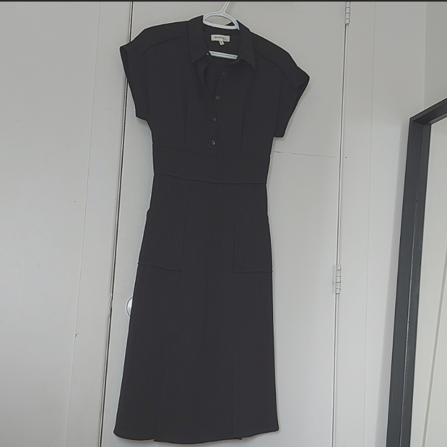 Monteau classy elegant dress thumbnail