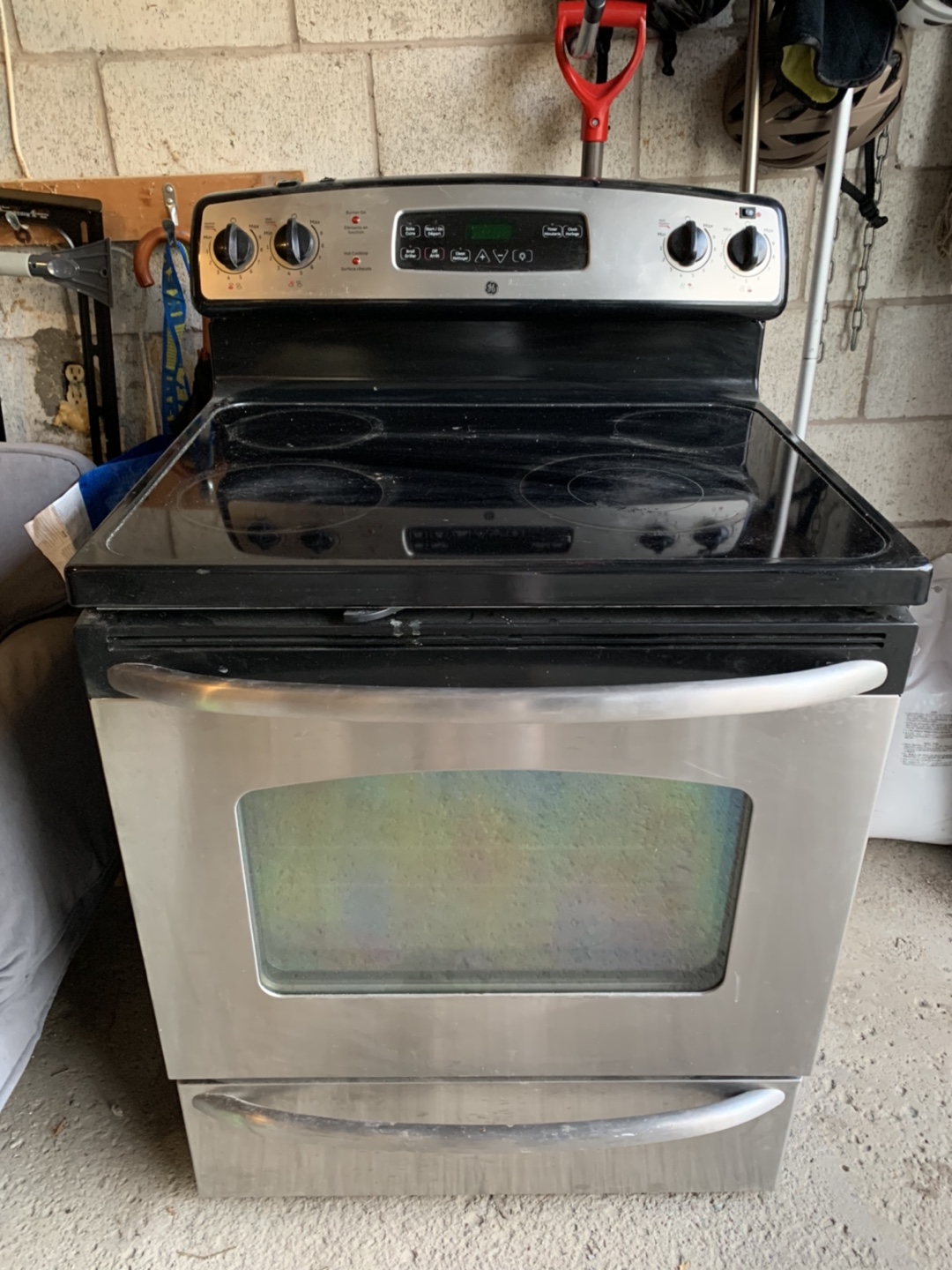 GE Electric Freestanding Stove