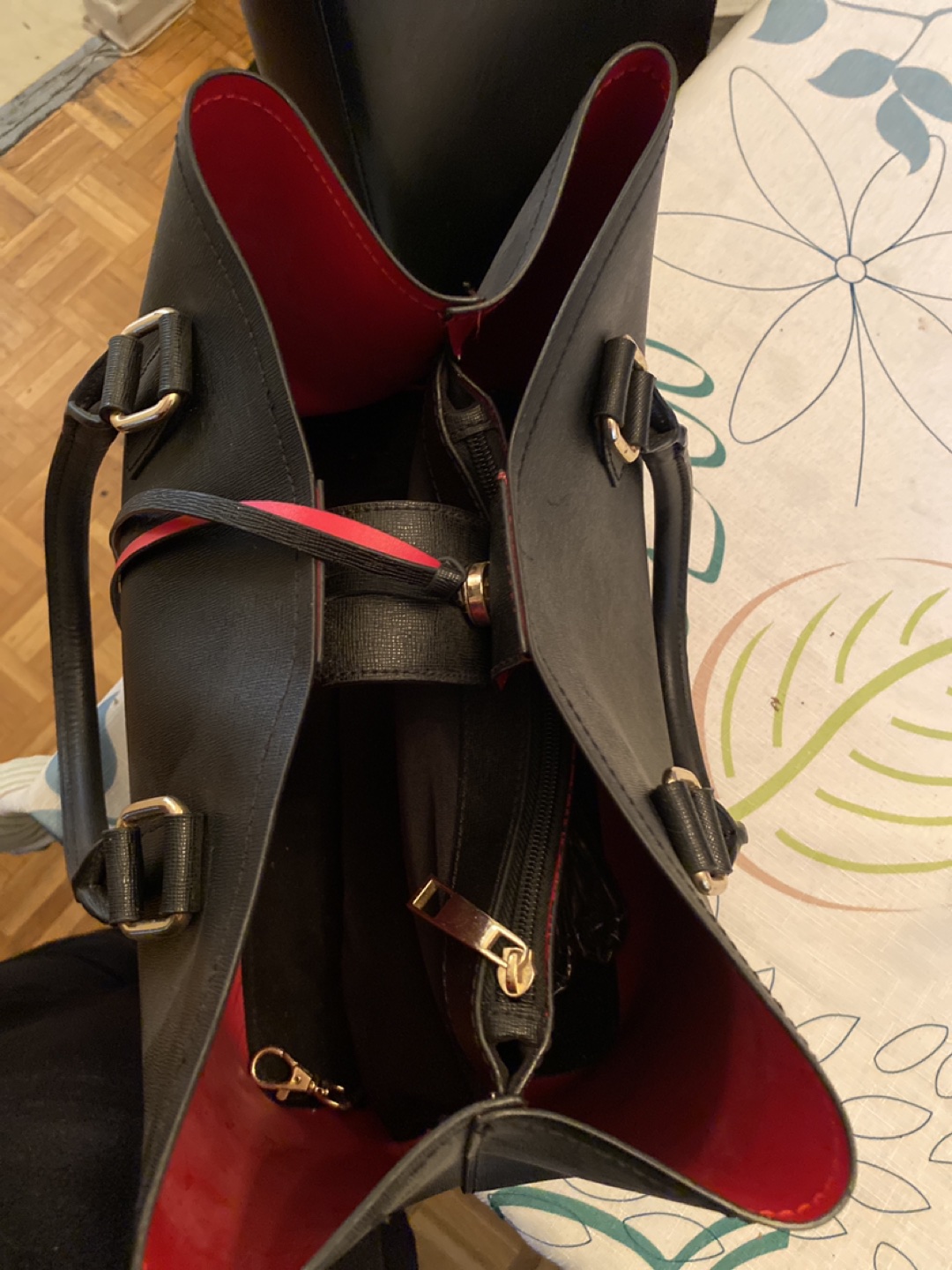 Aldo red and black purse - photo 3