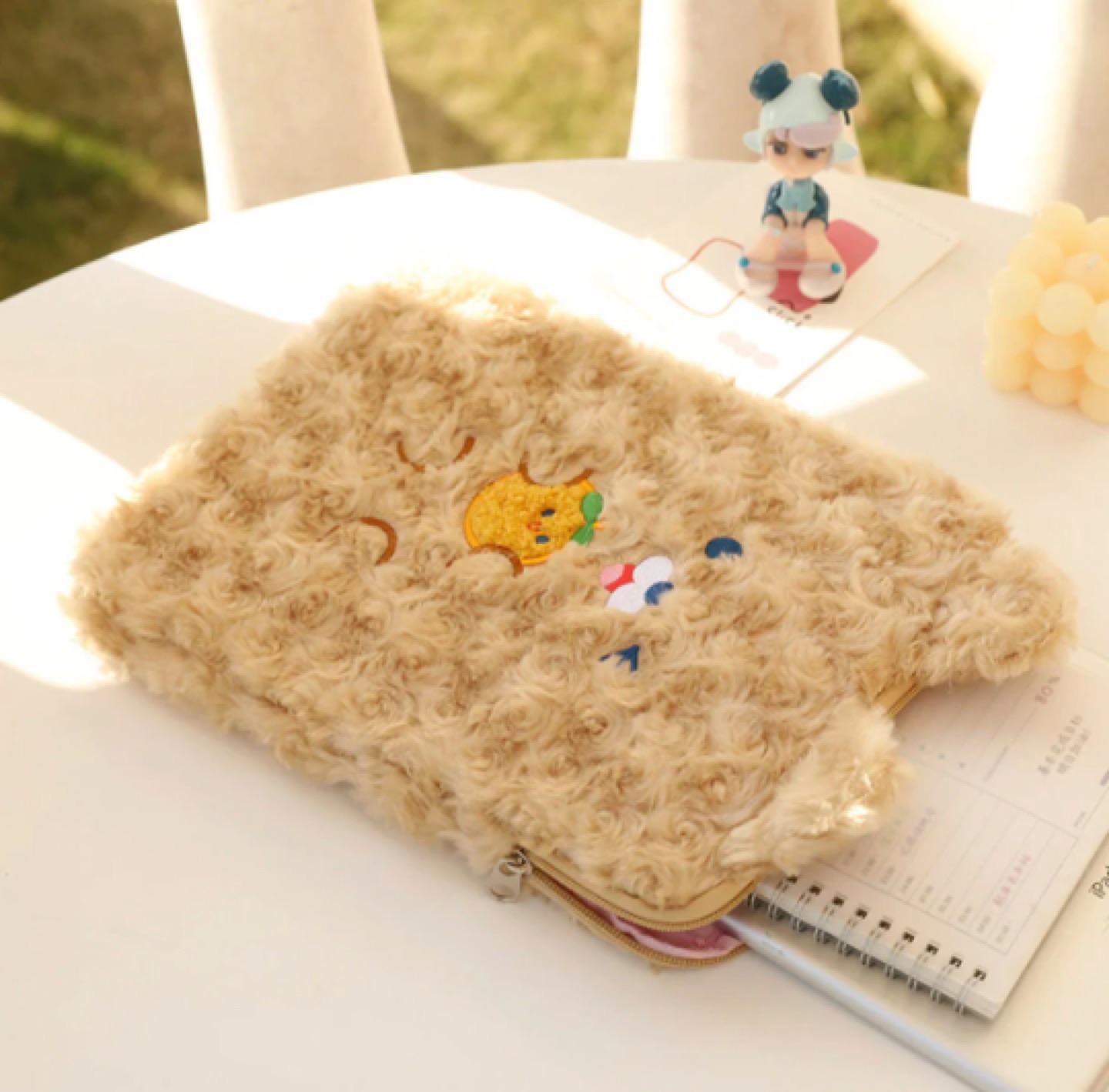 [NEW] iPad Pouch 11inch - Cute Brown Bear