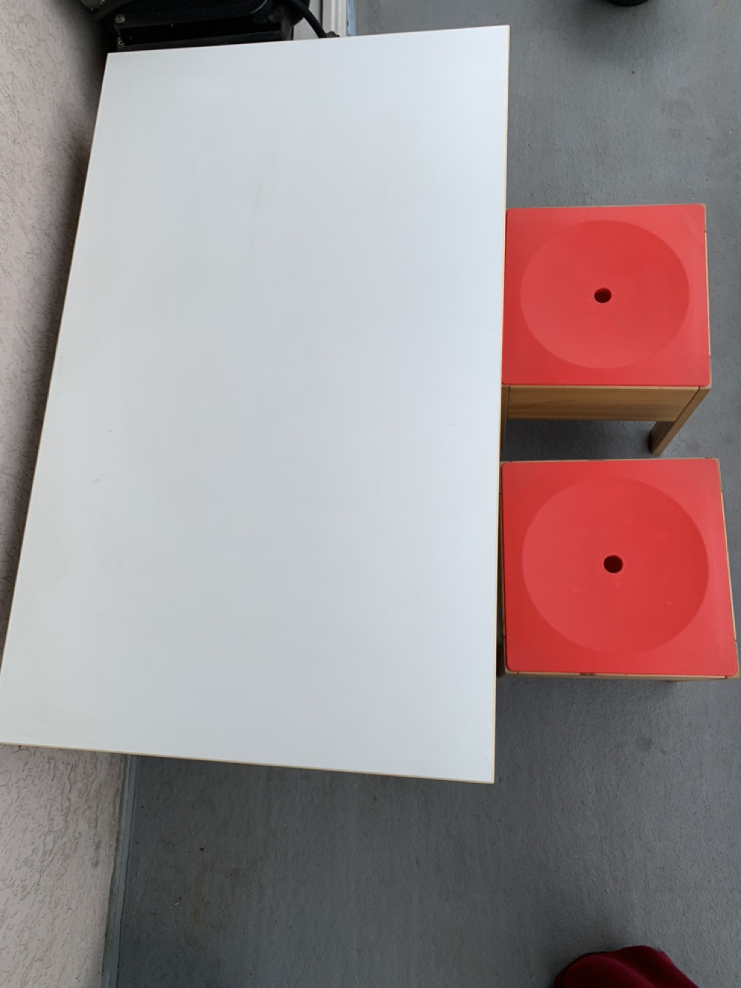 IKEA Kids table and chairs- NEEDS TO GO image indicator(2)