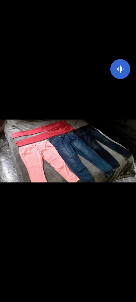 WOMAN'S JEANS BUNDLE ONLY $10 SELLING EVERYTHING CHEAP - photo 2