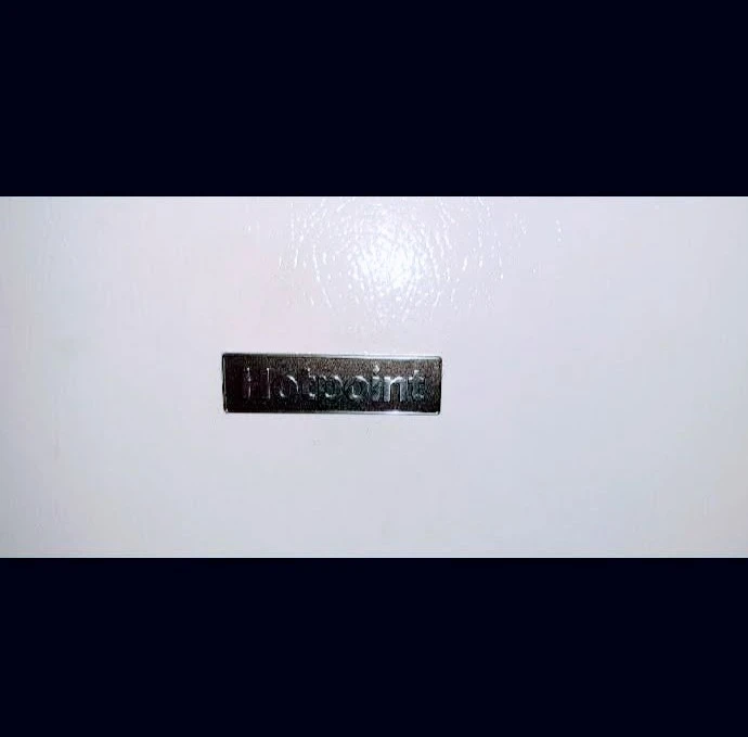 HOTPOINT REFRIGERATER 2020 MODEL ONLY $275 OR BEST OFFER - photo 4