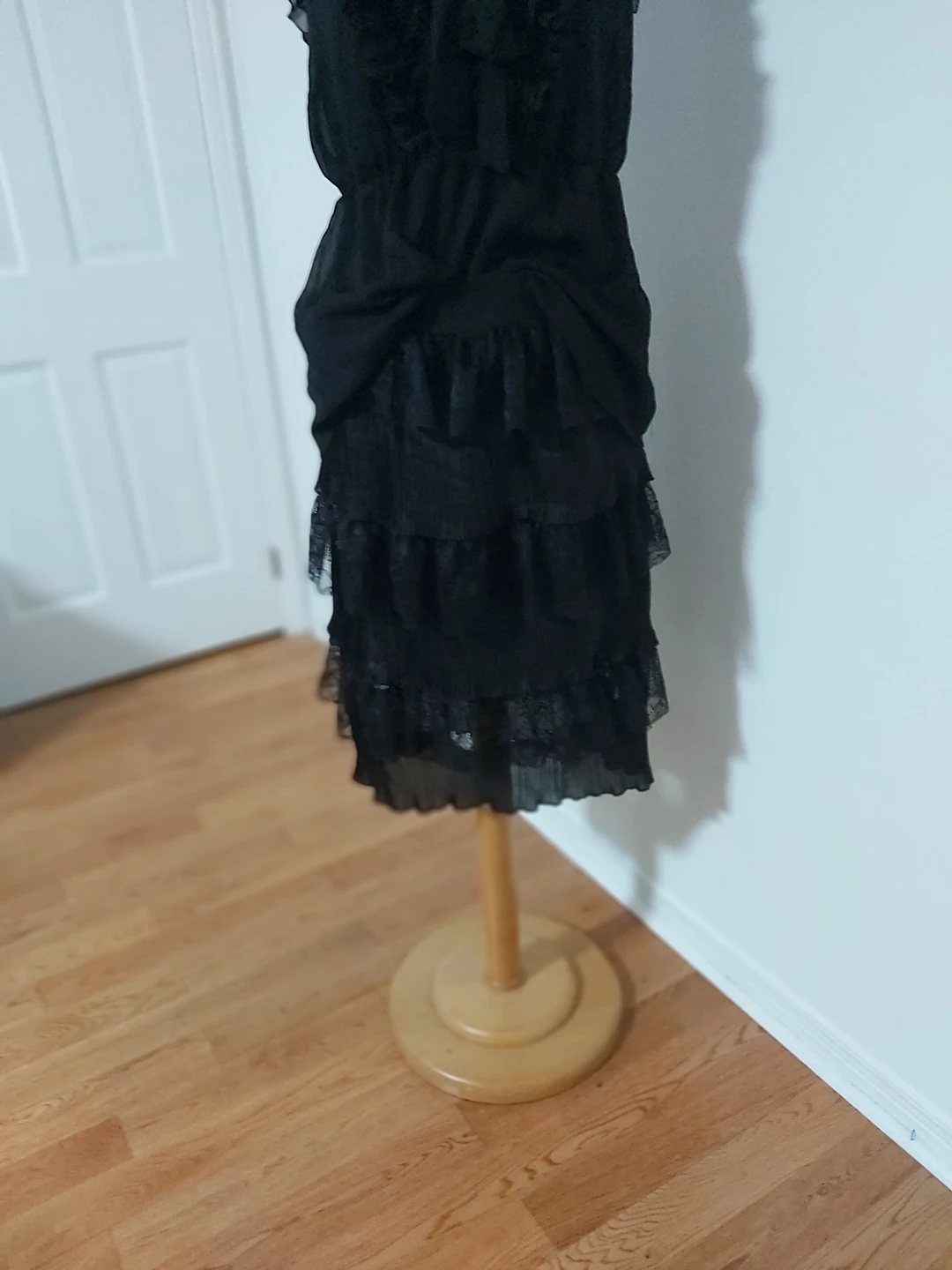 skirt and blouse - photo 2