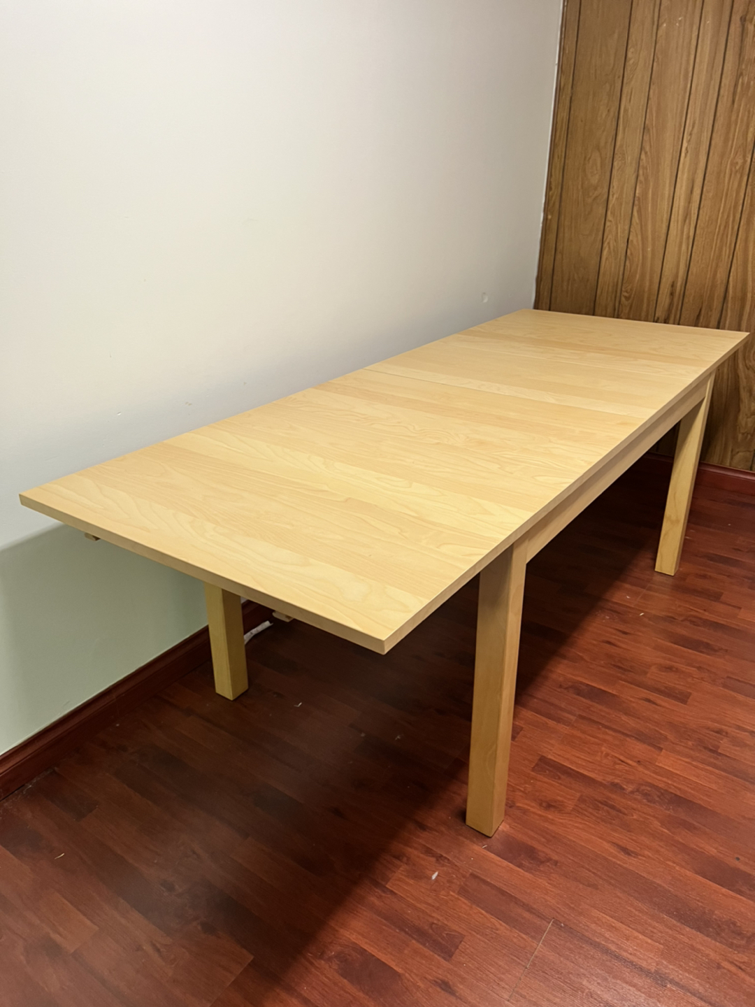 Table IKEA, BJURSTA
Extendable table, oak veneer, thumbnail