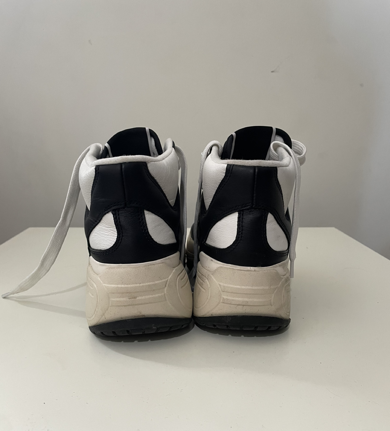 converse - photo 3