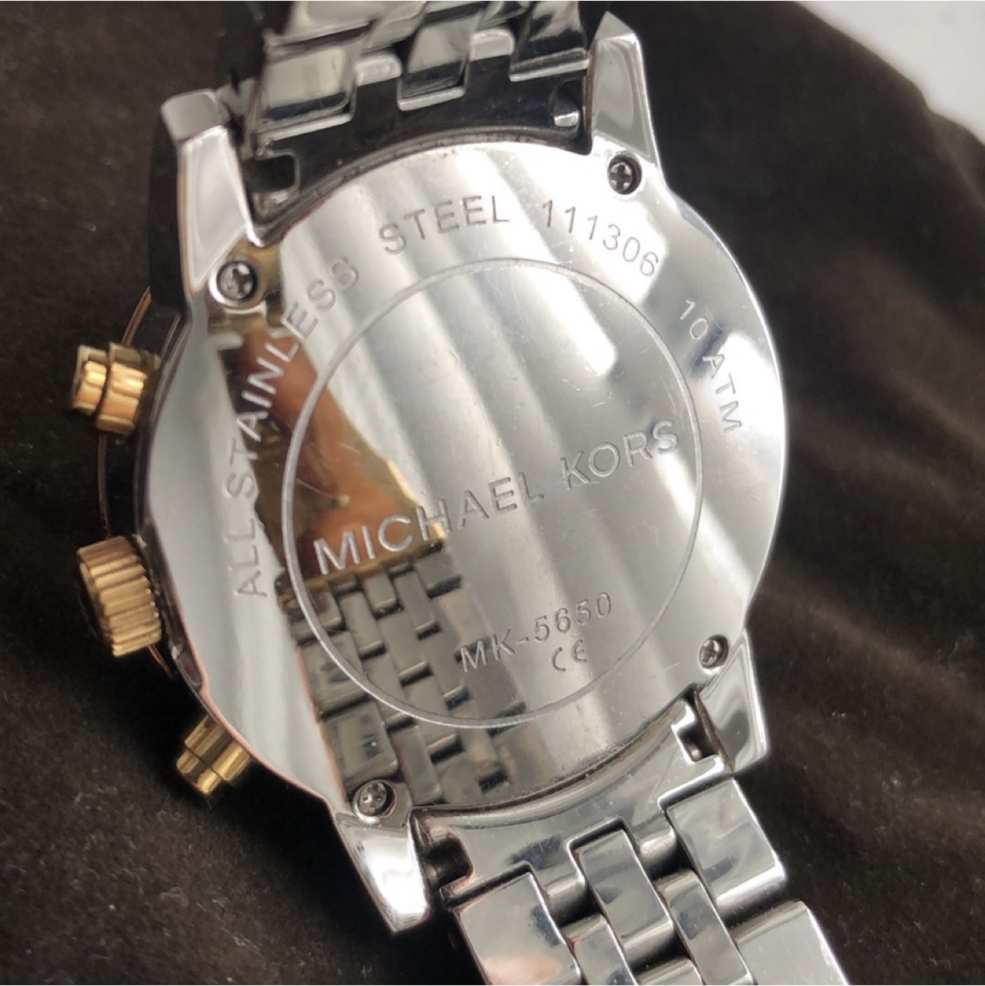 Michael Kors Watch- Excellent condition image indicator(4)