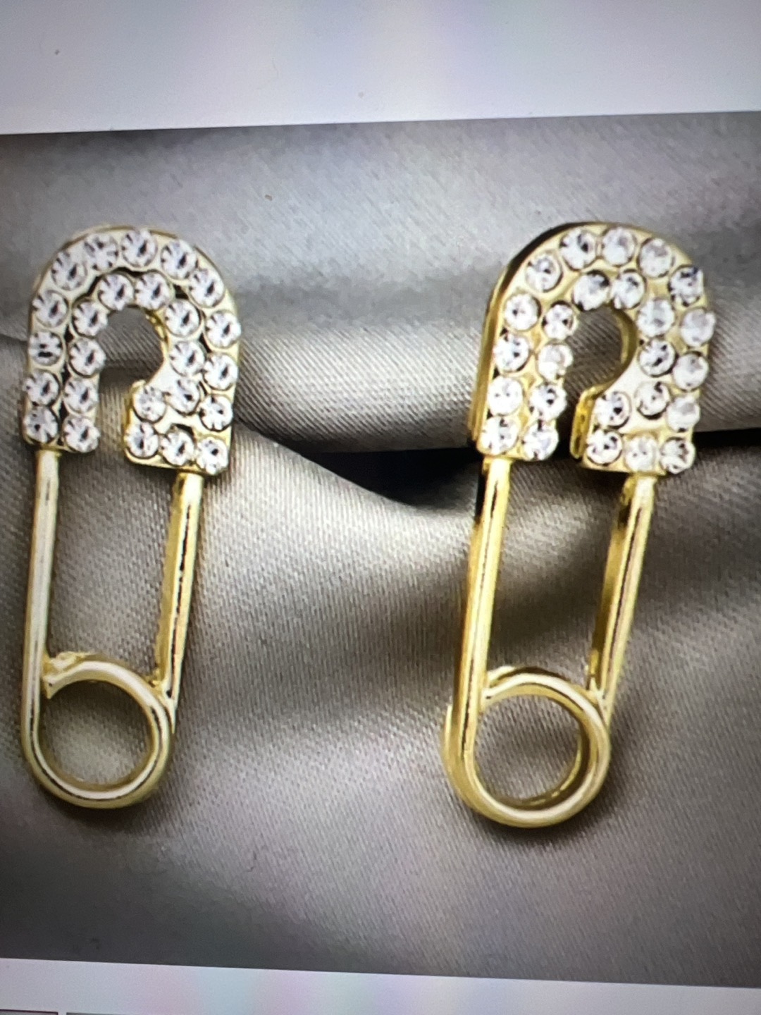 Safety pin earrings thumbnail