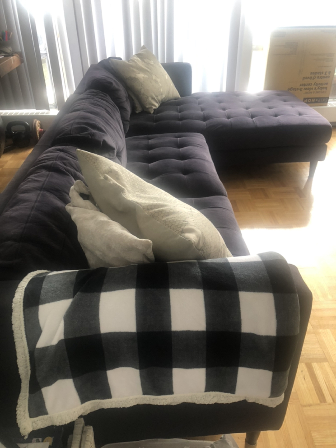 MOVING SALE - Couch with chaise - photo 2