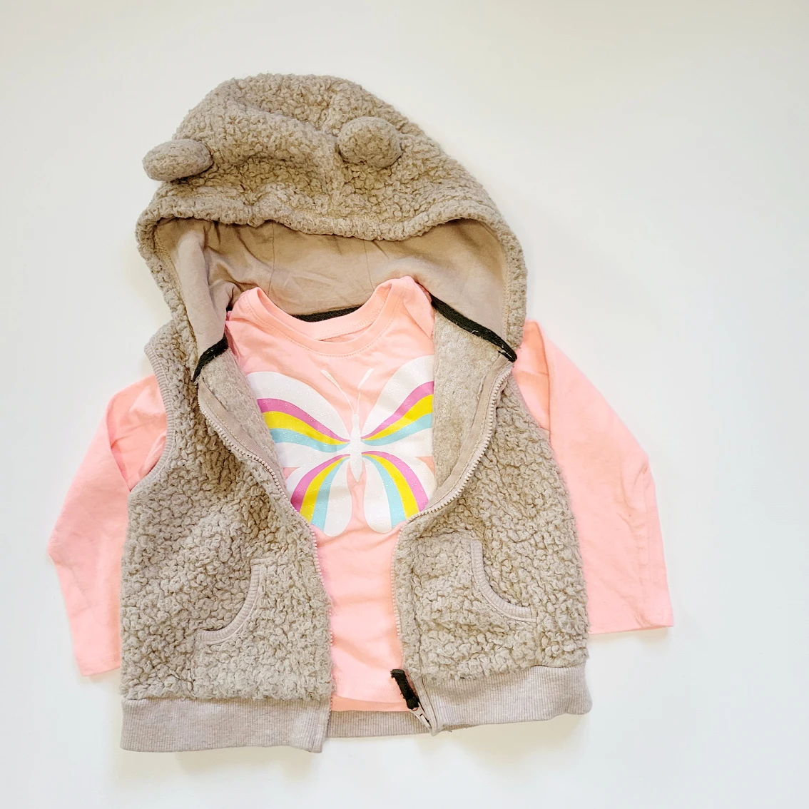 Toddler Sleeveless Hooded Vest 2T thumbnail