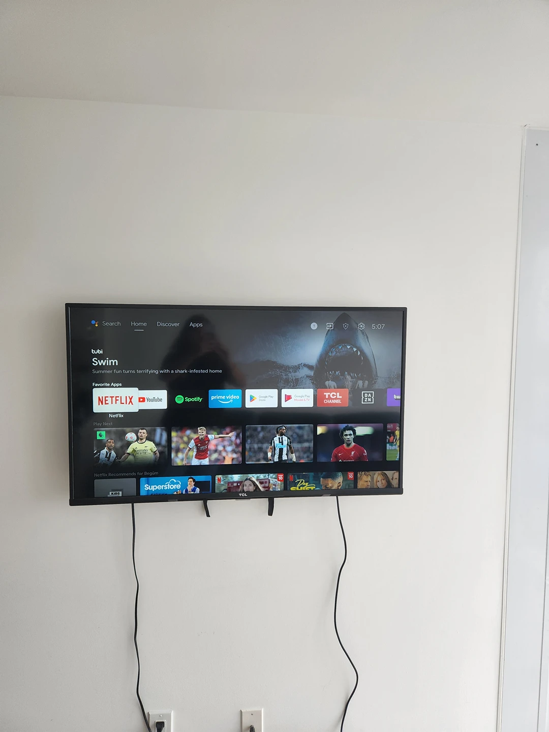 TLC Android TV 43in