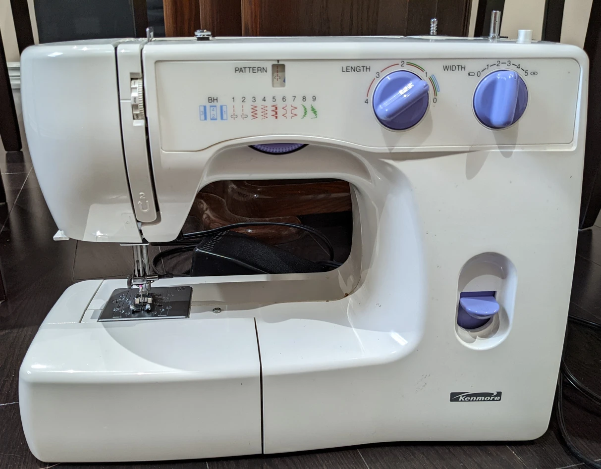 Kenmore sewing machine 385 thumbnail
