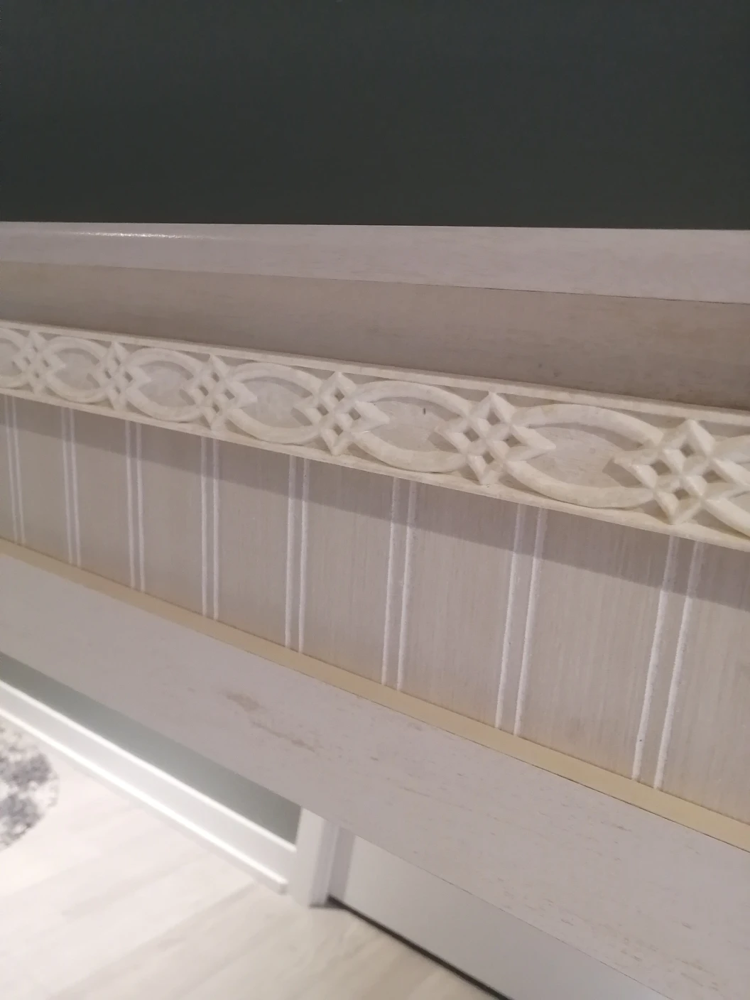 white mirror with wooden details - photo 2