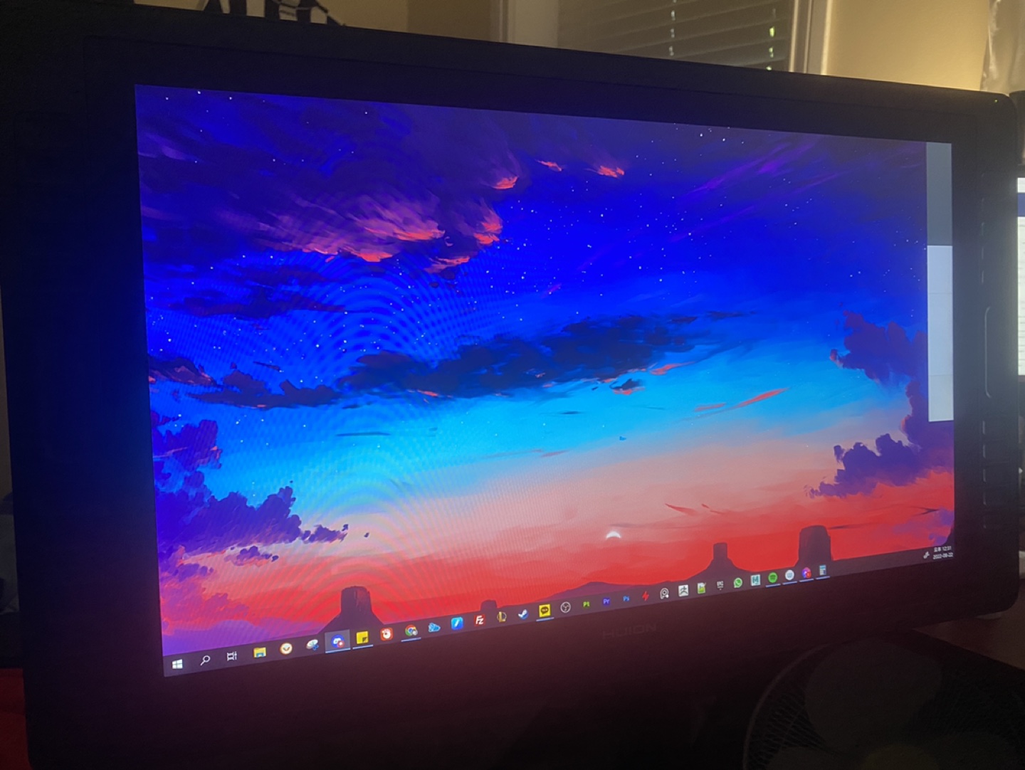 Huion Kamvas pro 22 drawing tablet thumbnail