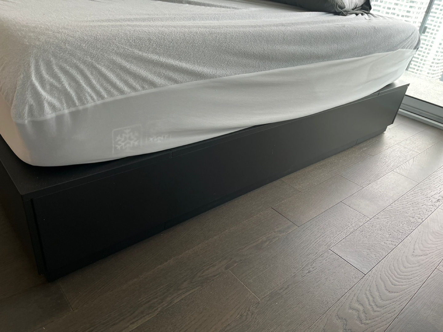 IKEA bed frame with storage - photo 3