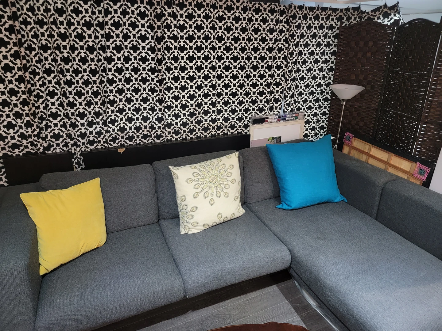 ikea nockeby couch with cushions - photo 3