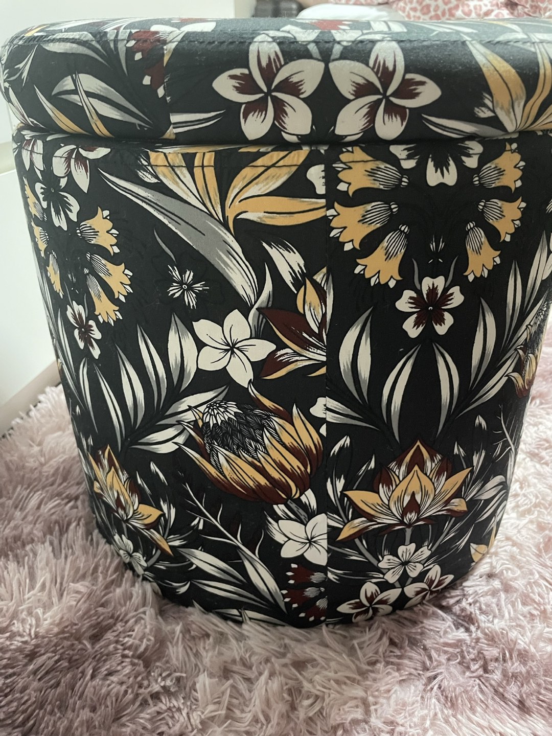 Printed Ottomans - photo 3