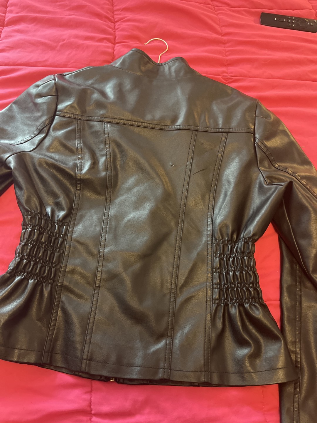 Black leather jacket - photo 3