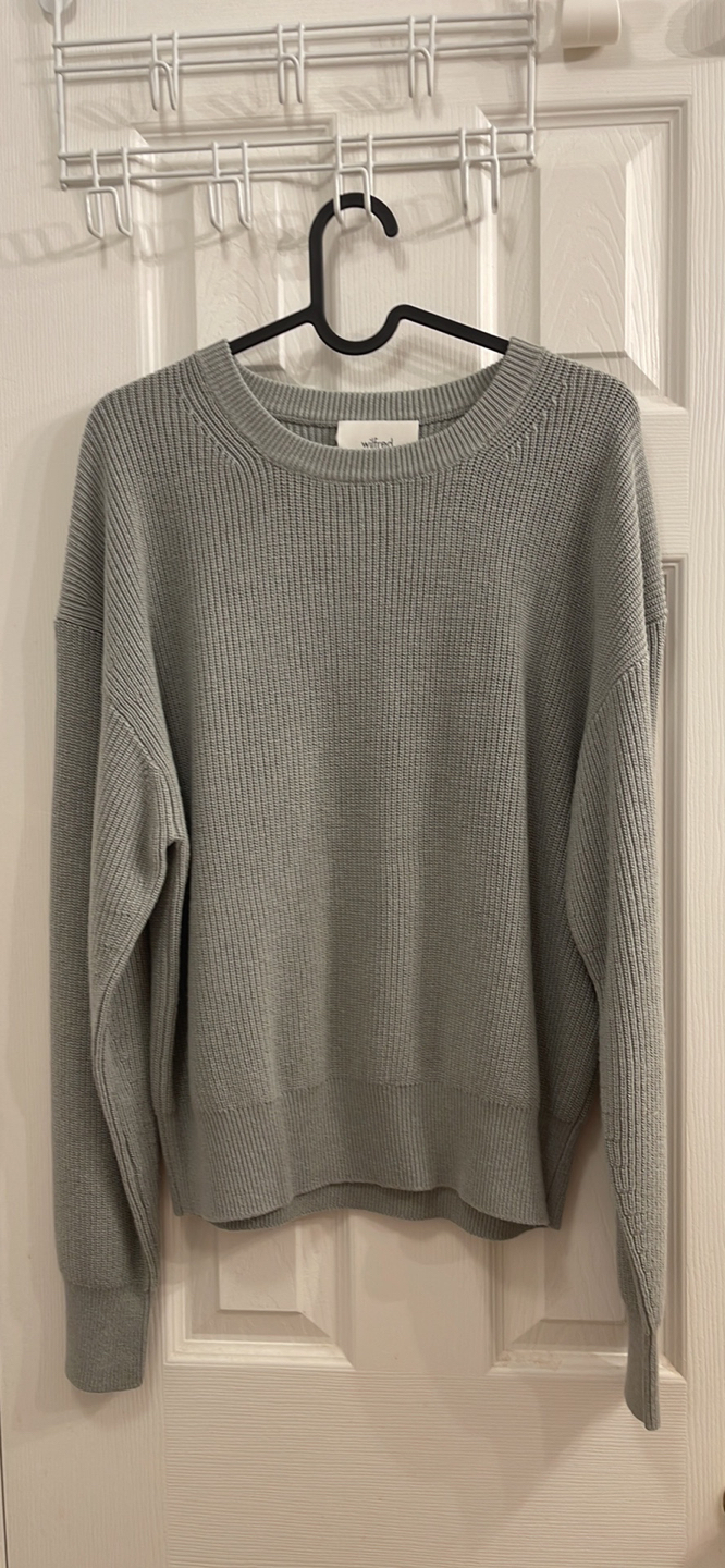 Aritzia sweater