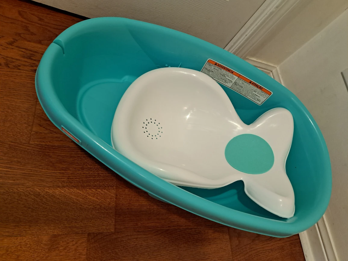 Fisher Price Whale Baby Bath Tub - photo 3