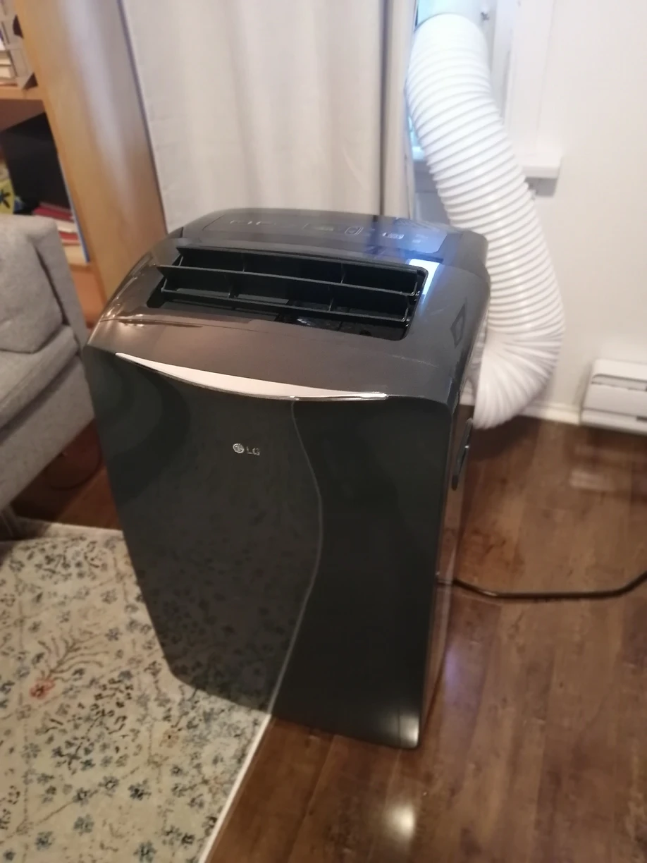 LG Portable Air conditioner