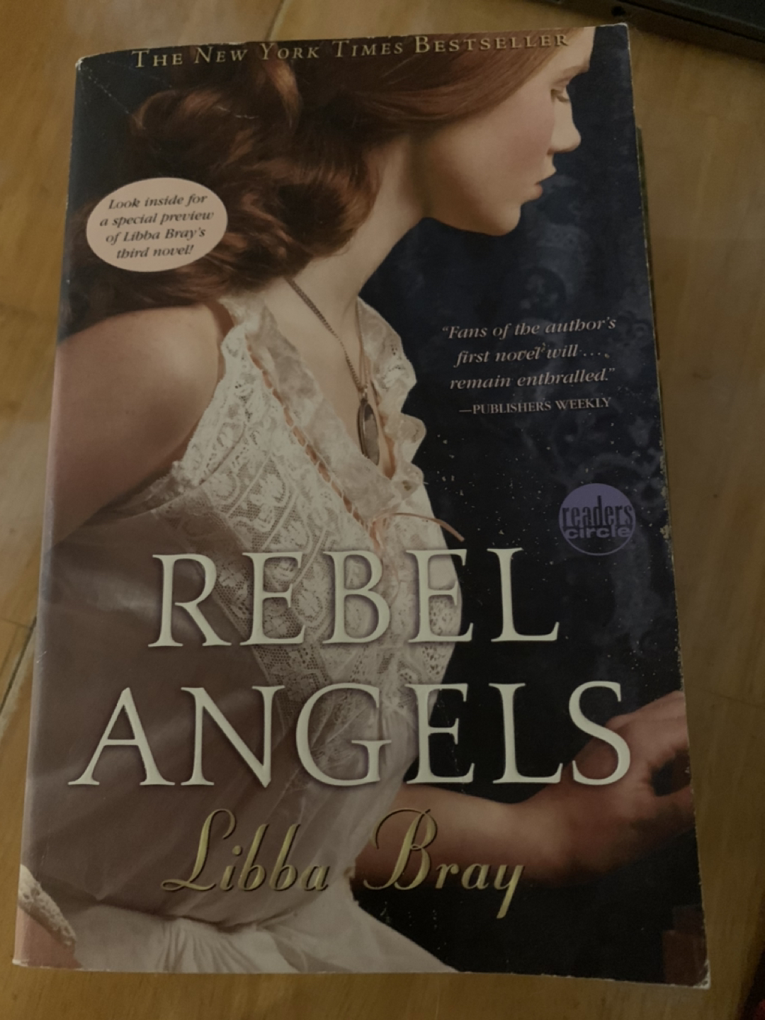 Gemma Doyle trilogy - free - photo 3